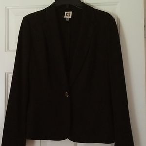 NWOT Anne Klein black blazer.